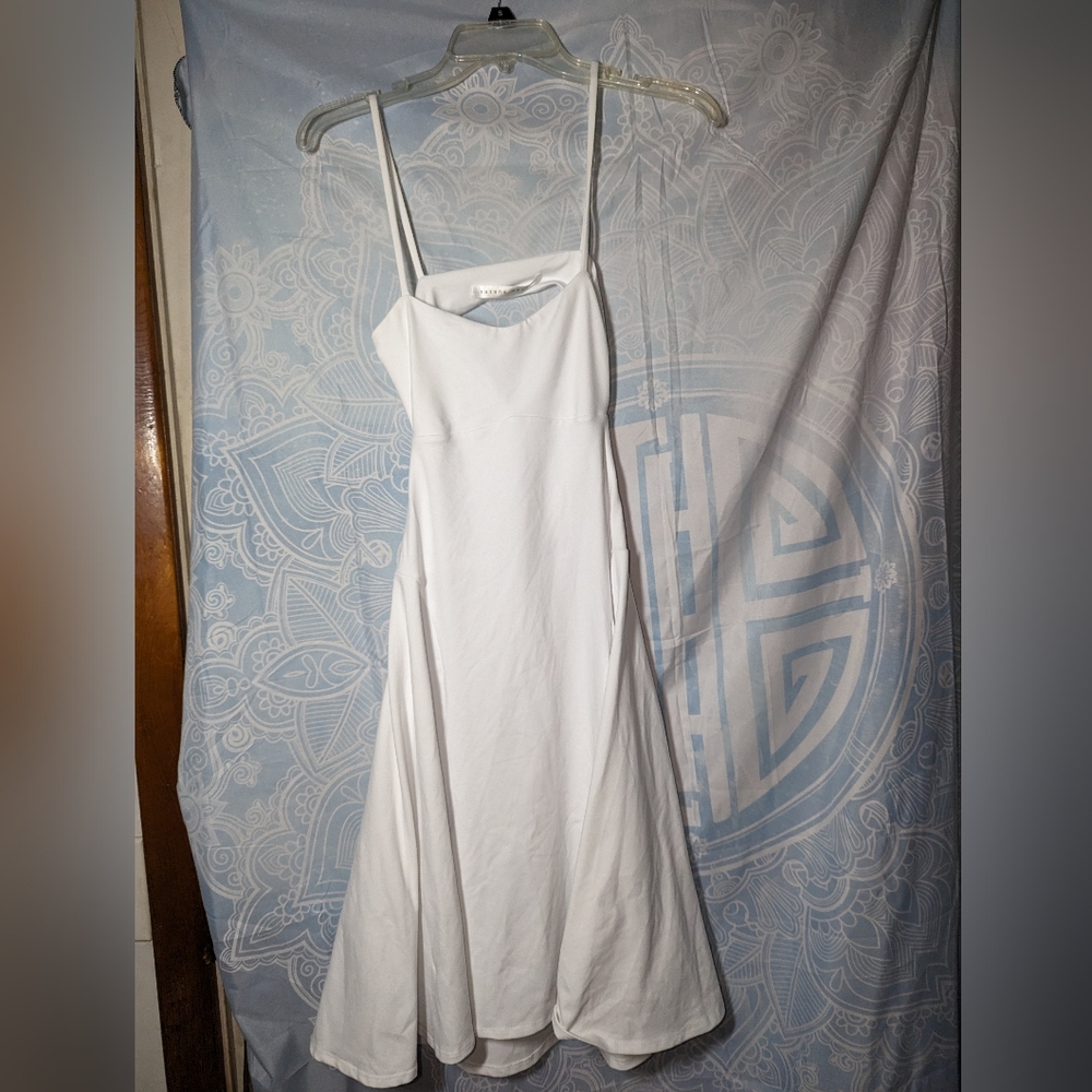 Susana monaco Dress Open Back White Small Susana NWOT